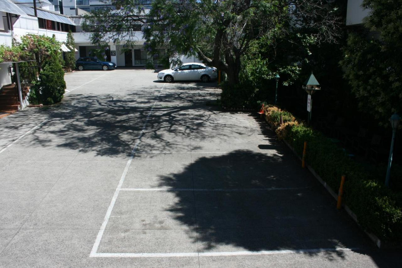 Arden Motel Melbourne Exterior photo